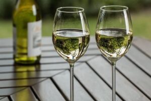 The Effect of Moderate Alcohol Consumption on Longevity