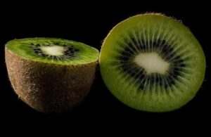 Benefits of Kiwifruit Versus Vitamin C Supplement on Vitality